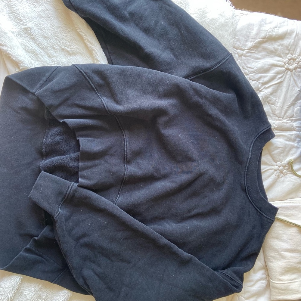 Black Sweatshirt